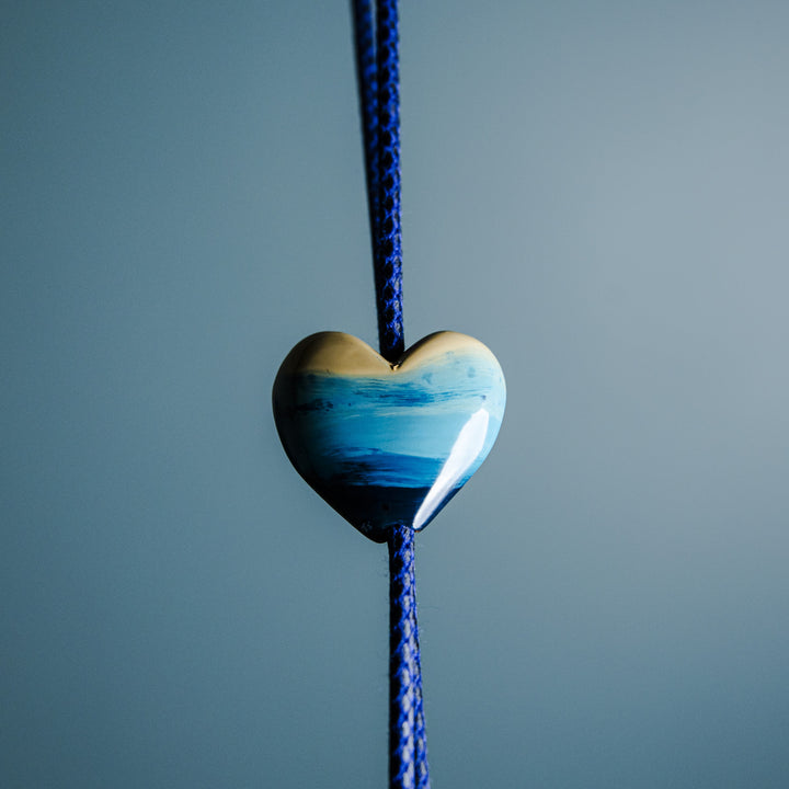 Lacquered Heart-shaped Loop Tie(Small)